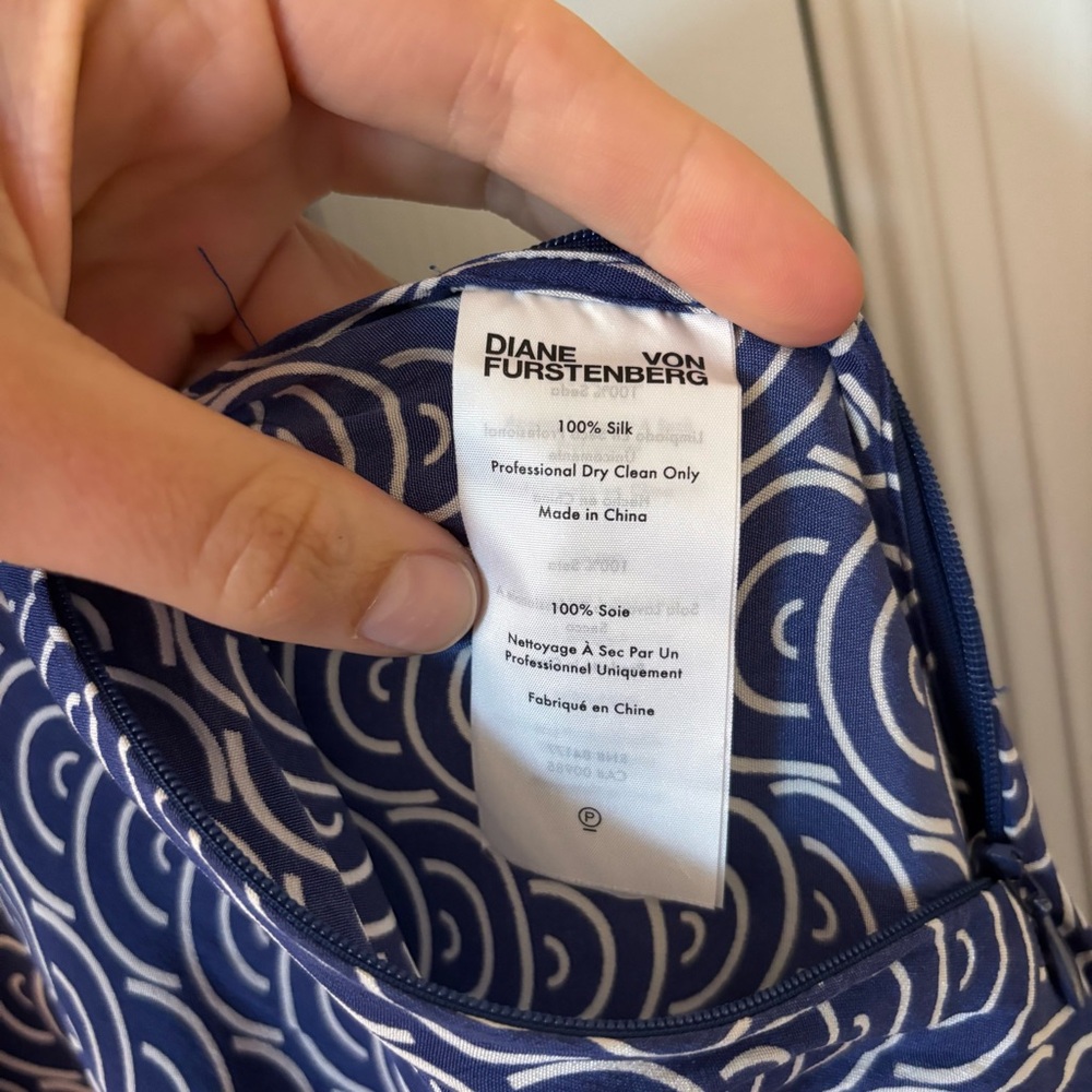 Diane Von Furstenburg Blue White Patterned Sleeveless Knee Length Dress Belt L - Picture 5 of 12